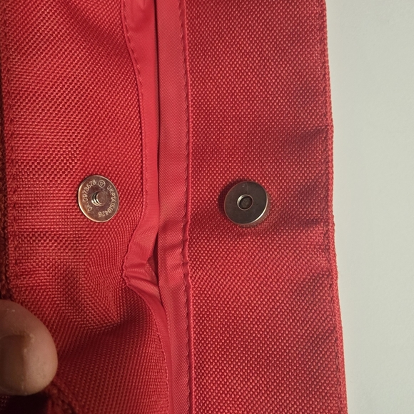 Tommy Hilfiger Red Tote Bag - Picture 7 of 8